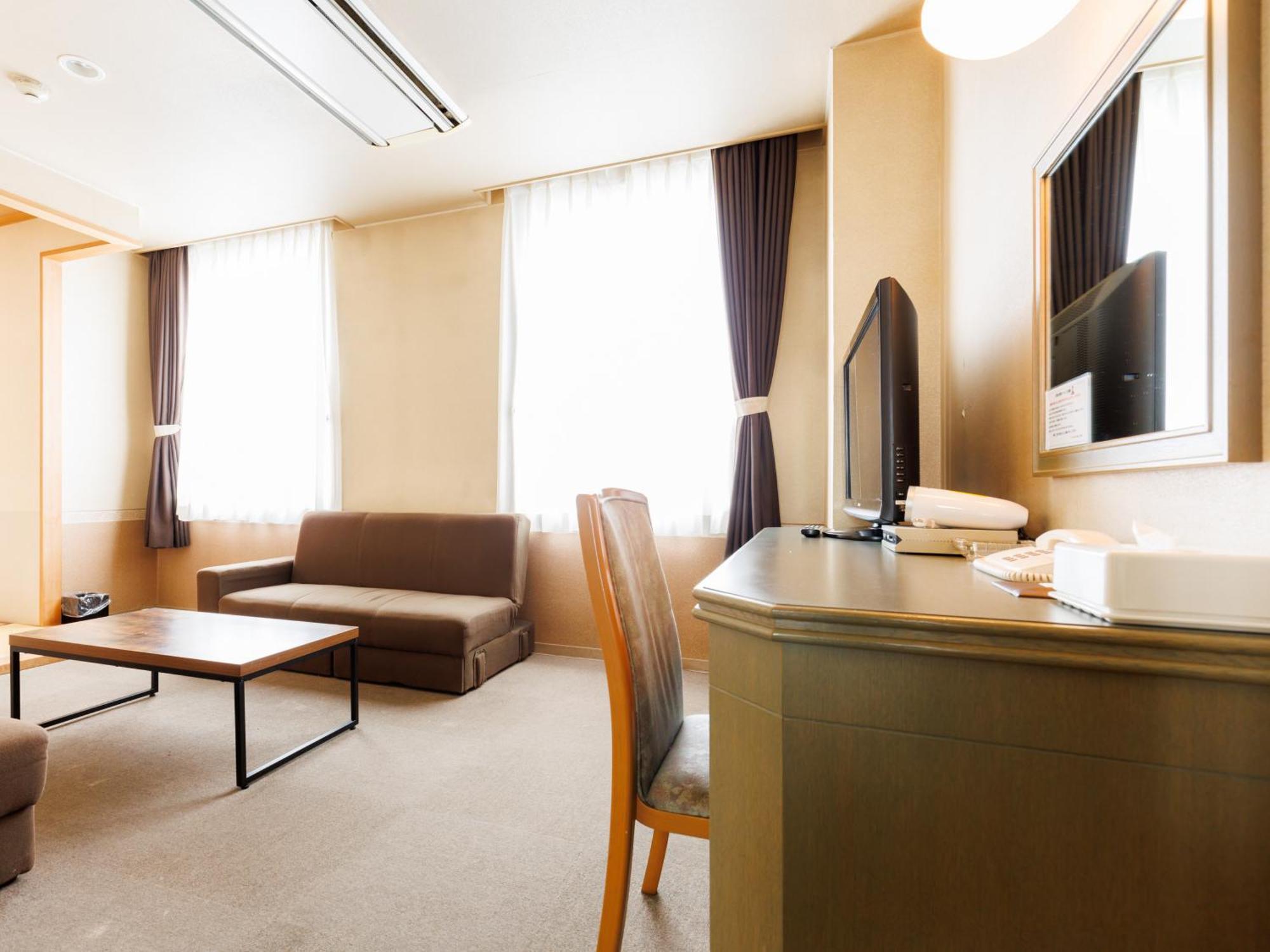 Tabist Asahikawa Station Hotel Buitenkant foto