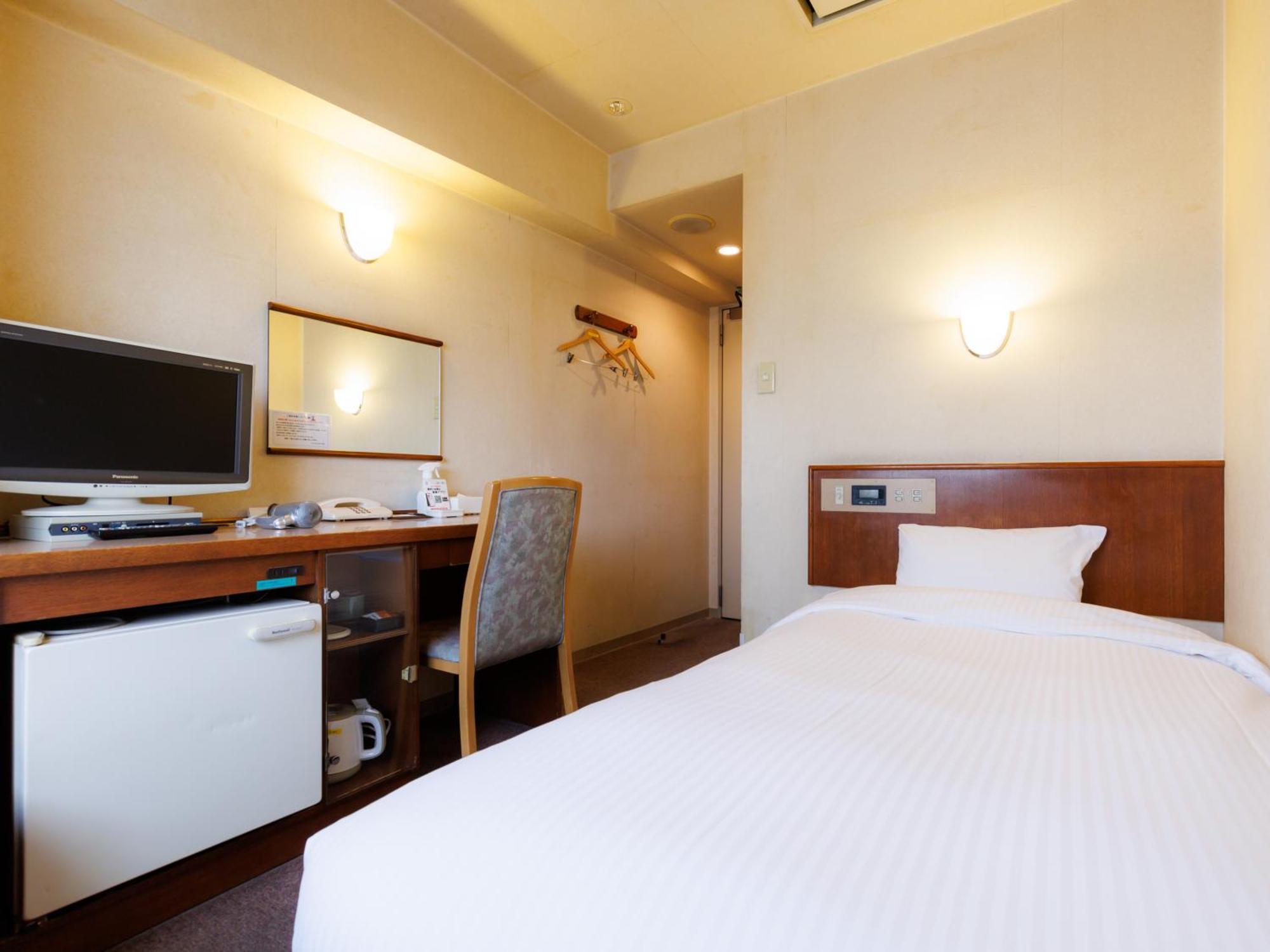 Tabist Asahikawa Station Hotel Buitenkant foto